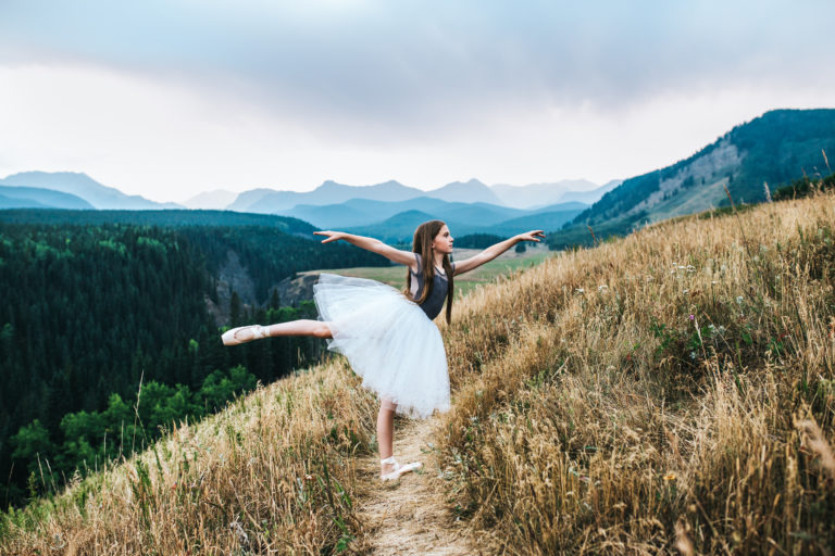 Sue Moodie Photography Ballet Portrait In the Mountains
