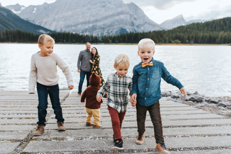 Fall Family Session at Kananaskis Lakes, Alberta