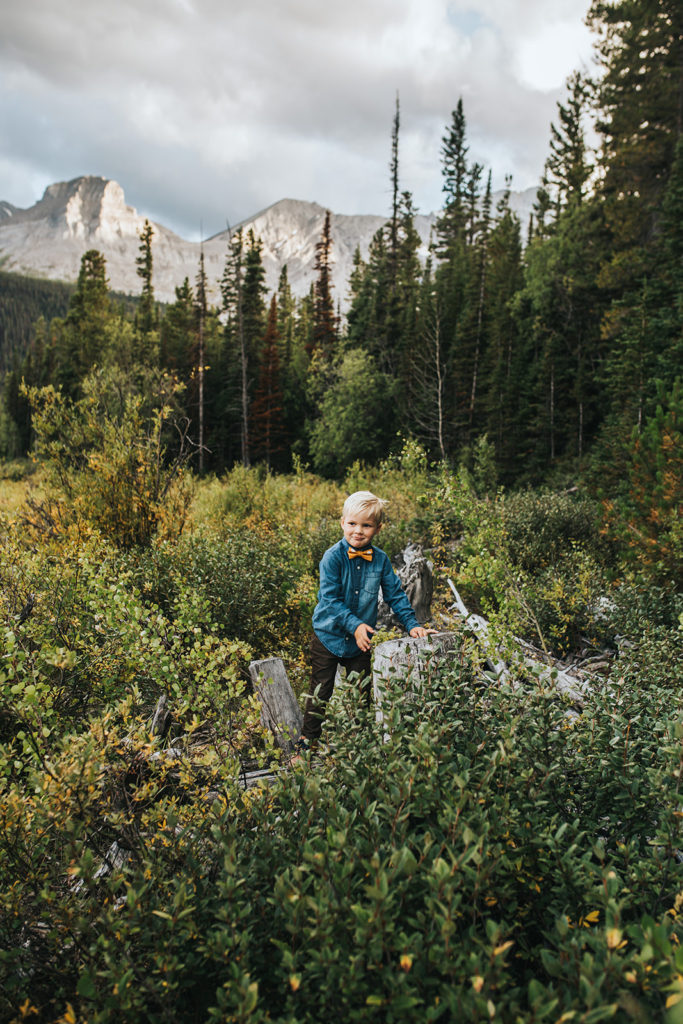 Kananaskis Lakes Fall Family Session
