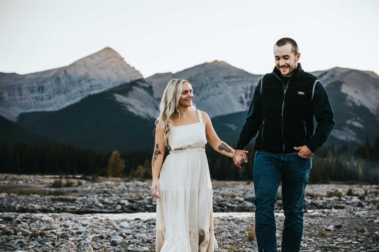 Calgary Engagement Photographer: Capturing Magical Moments at Forget Me Not Pond